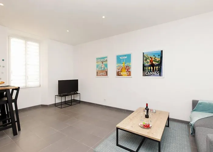 Apartment Vagliano Standing Presta Cannes